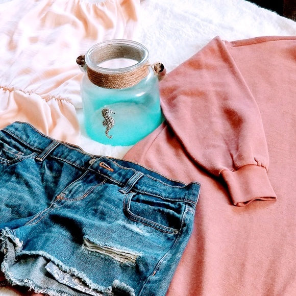 mae_maescloset